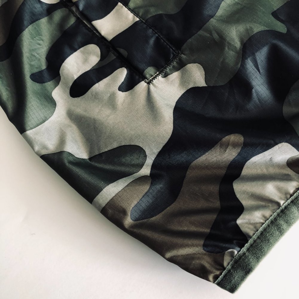 LANDS' END Camouflage Hooded Jacket/Windbreaker Young Men's Size Large 14-16 - Picture 8 of 9